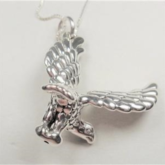 STERLING SILVER LARGE FLYING EAGLE BIRD NECKALCE